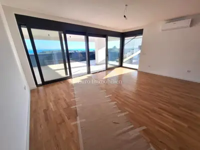 Wohnung zum Kauf in Krk, 160 m² - 4