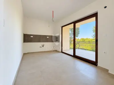 House 240 m², Barban - two residential units - 17