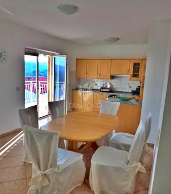 Stan 127 m², Rabac - dvoetažni, pogled na more - 2