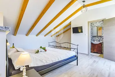 Haus zum Kauf in Poreč, 162 m² - 16