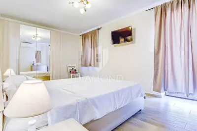 Haus zum Kauf in Poreč, 162 m² - 9