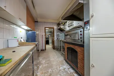 Zu verkaufen, Zagreb, Maksimir, Kennedyev trg, Räumlichkeiten, 2 VPM - 18