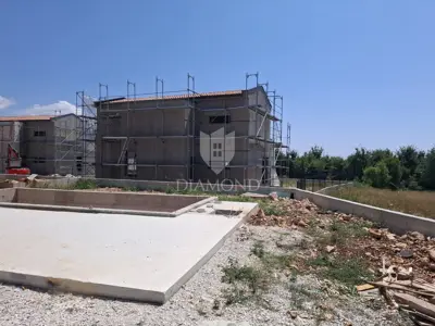 Vila 160 m², Poreč okolica, bazen i 4 spavaće sobe