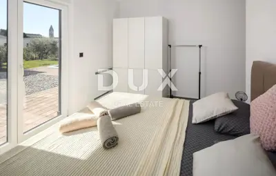 Haus 178 m², Poreč - moderne Architektur und Pool - 14