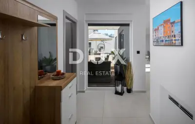 Haus 178 m², Poreč - moderne Architektur und Pool - 12