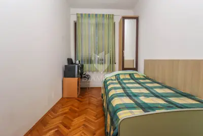 House in Pula, Veli vrh - quiet dead-end street - 20
