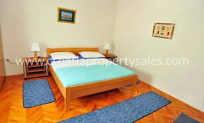 Vila na Braču, uz plažu i centar mjesta - 8