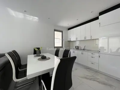 Modernes 2 Zimmer Apartment in Strandnähe, Makarska - 9