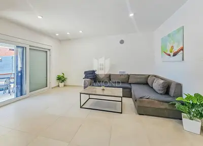 Kuća 140 m², Umag - grijani bazen i pogled na more - 4