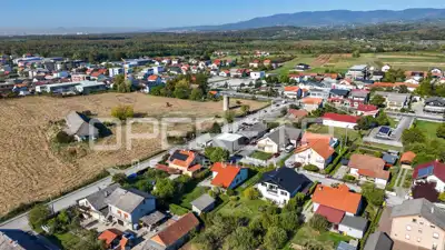House for sale in Popovec, 180 m² - 15