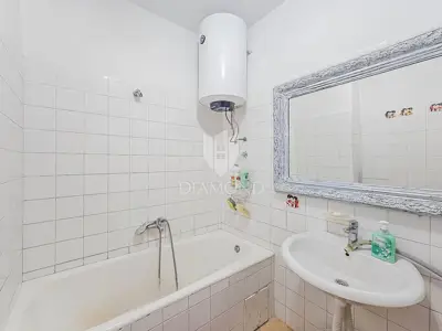 Stan 66 m², Umag - 500 m od mora, lođa - 7