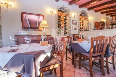 Restaurant 270 m², Zambratija, 300 m from the coast - 14