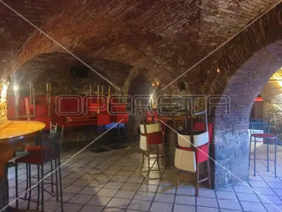 Ugostiteljski prostor 220 m², Senj centar, blizu mora - 4