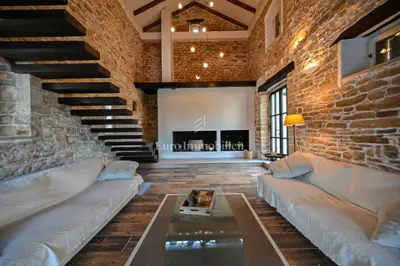 House 664 m², Grožnjan - authentic Istrian stancija - 18