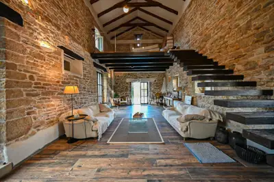 House 664 m², Grožnjan - authentic Istrian stancija - 19