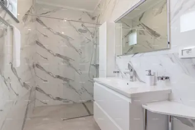 House for sale in Fažana, 400 m² - 14