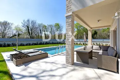 Haus 161,45 m², Labin - Pool und gepflegter Garten - 11