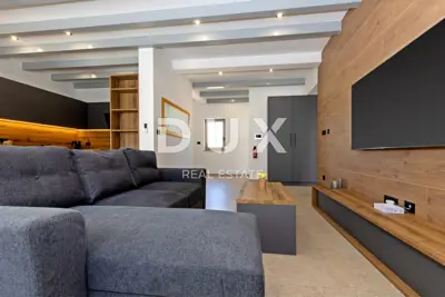 Haus 161,45 m², Labin - Pool und gepflegter Garten - 19
