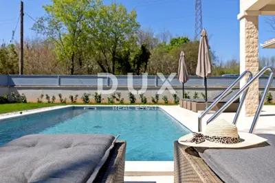 Haus 161,45 m², Labin - Pool und gepflegter Garten - 8