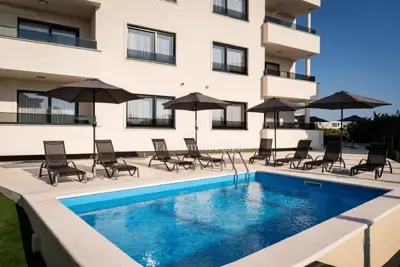 Apartman 78 m², Novalja - pogled na more i lođa