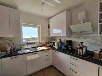 Kuća 118 m², Poreč - renovirana kamena kuća s okućnicom - 3
