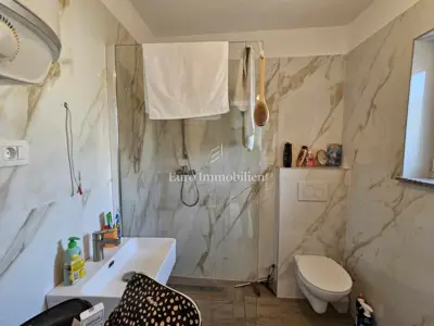 Kuća 118 m², Poreč - renovirana kamena kuća s okućnicom - 7