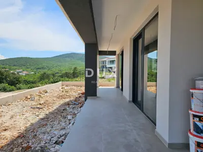 Apartment for sale in Vrbnik, 155 m² - 5