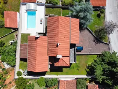 Beautiful house with a pool in Pula, ideal for a family or investment. - 2