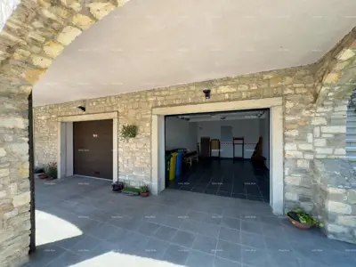 Beautiful house with a pool in Pula, ideal for a family or investment. - 6