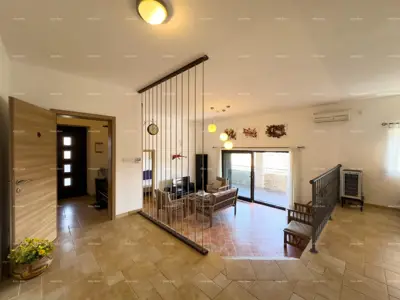 Beautiful house with a pool in Pula, ideal for a family or investment. - 14