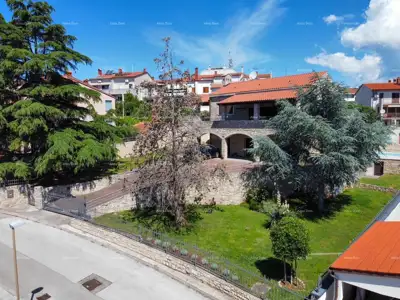 Beautiful house with a pool in Pula, ideal for a family or investment. - 4