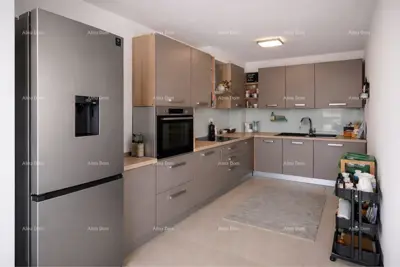 Wohnung 80 m², Poreč - 2 Zimmer, Terrasse und Parkplatz - 6