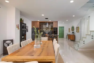 EKSKLUZIVNA PONUDA! Elegancija i luksuz - vila pokraj Rovinja s pogle - 12