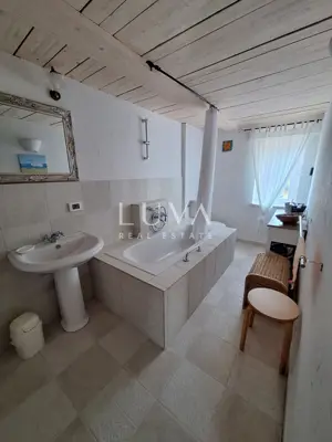 Kuća 169 m², Rupeni kod Poreča - bazen i privatnost - 10