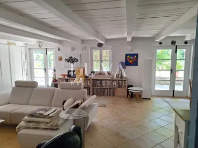 Kuća 169 m², Rupeni kod Poreča - bazen i privatnost - 4
