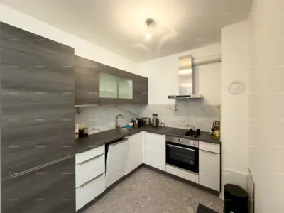 Stan 60 m², Pula Centar, Smart Home i balkon - 8