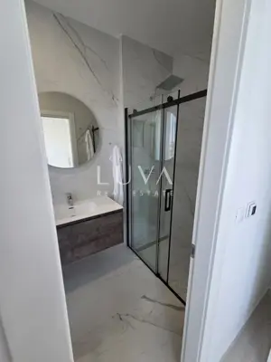 Trogir, Seget Vranjica, house 200 m² with pool by the sea - 8