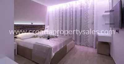 Kuća, Omiš, 600 m², 2 500 000 € - 3