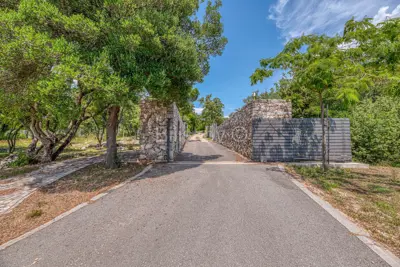 Vila 450 m², Krk - prvi red do mora i privatnost - 5