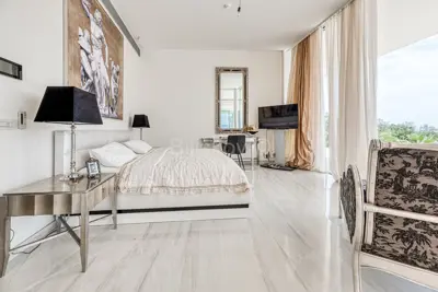 Vila 450 m², Krk - prvi red do mora i privatnost - 17