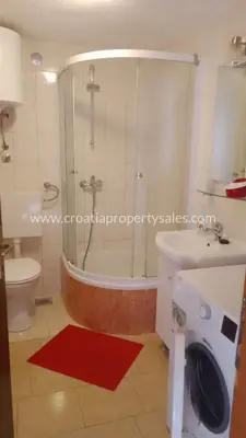 Semi-detached house, Otok Hvar - quiet area, 5 min to the sea - 7