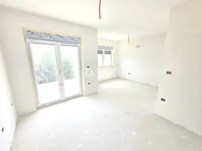 Wohnung 50 m², Nova Veruda, Pula - Neubau und Loggia