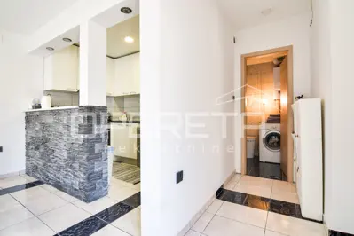 House 65 m², Trešnjevka - Sjever, quiet street - 8