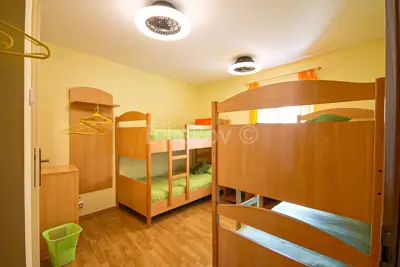Kuća 195 m², Mravince, centar i mirna lokacija - 14