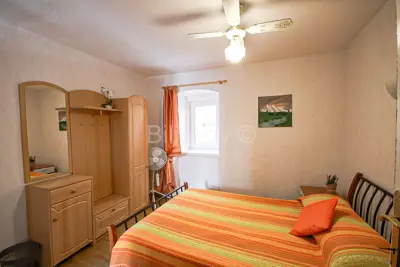 Kuća 195 m², Mravince, centar i mirna lokacija - 18
