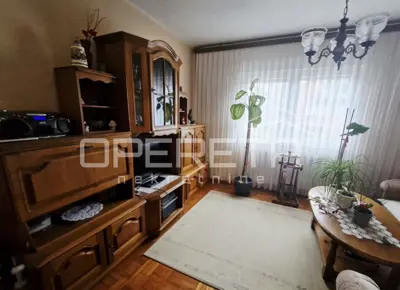 House 218 m², Brdovec - settlement center - 12