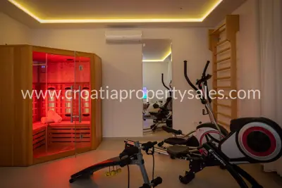 House, Brač, 280 m² - 11