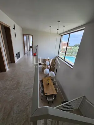 Haus 206 m², Tar - beheizter Pool und Garten - 10