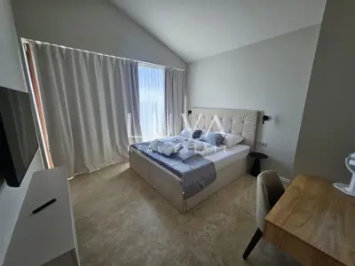 Haus 206 m², Tar - beheizter Pool und Garten - 19