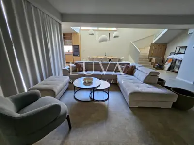 Haus 206 m², Tar - beheizter Pool und Garten - 5